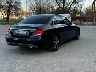 Mercedes E-Class foto 4