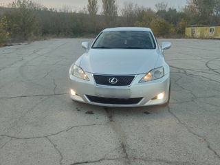 Lexus IS Series foto 2