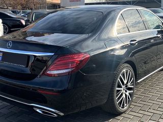 Mercedes E-Class foto 3