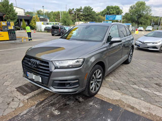 Audi Q7 foto 2