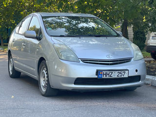 Toyota Prius foto 3