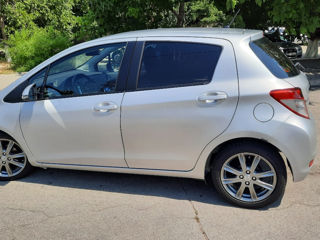 Toyota Yaris foto 4