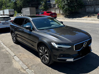 Volvo V90 Cross Country foto 1