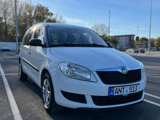 Skoda Roomster foto 1