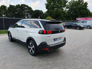 Peugeot 5008 foto 6