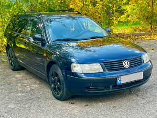 Volkswagen Passat foto 3