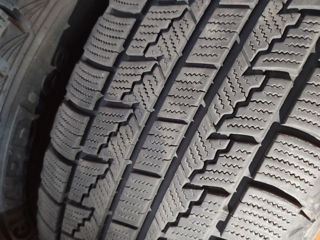 Iarna Roadstone 215/60 R17 MS. 4500lei 4bucati foto 1