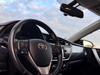 Toyota Auris foto 5