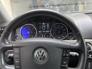 Volkswagen Touareg foto 4