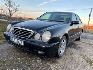 Mercedes E-Class