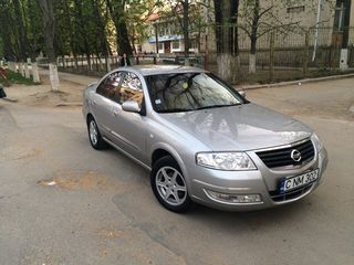 Nissan Sunny foto 5