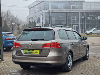 Volkswagen Passat foto 6