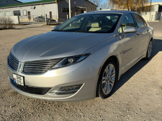 Lincoln MKZ foto 2