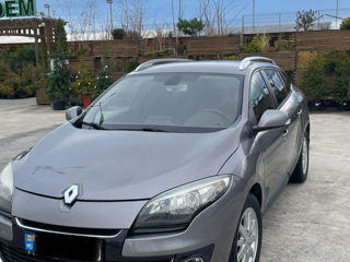 Renault Megane foto 2