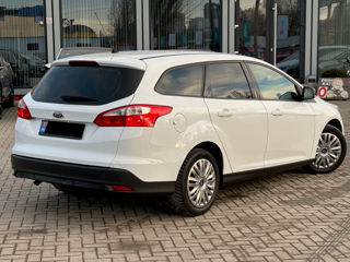 Ford Focus foto 3