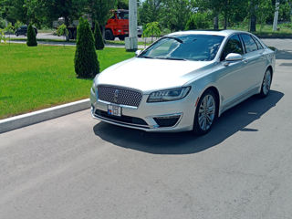 Lincoln MKZ