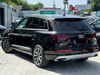 Audi Q7 foto 4