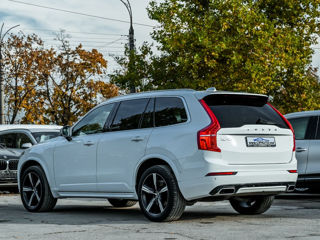 Volvo XC90 foto 2