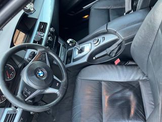 BMW 5 Series foto 7