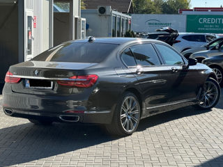 BMW 7 Series foto 5