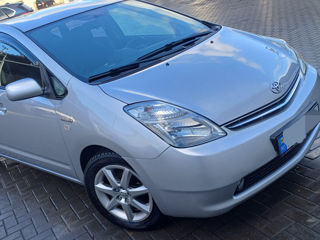 Toyota Prius foto 2