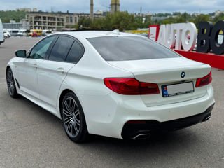 BMW 5 Series foto 7