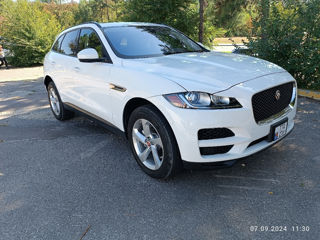 Jaguar F-PACE foto 1