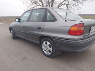 Opel Astra foto 6