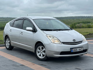 Toyota Prius foto 2