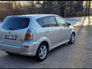 Toyota Corolla Verso foto 4