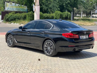 BMW 5 Series foto 2