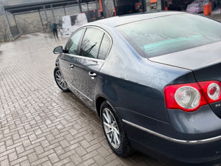 Volkswagen Passat foto 7