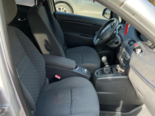 Renault Grand Scenic foto 6