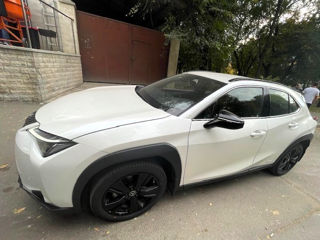 Lexus UX foto 5