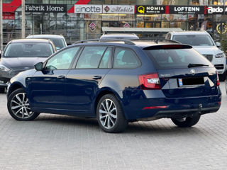 Skoda Octavia foto 3