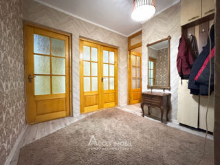 Apartament cu 3 camere, 72 m², Botanica, Chișinău foto 10