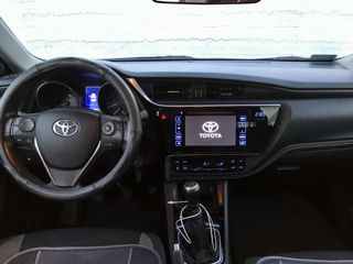 Toyota Auris foto 6