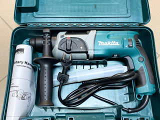 Перфоратор Makita HR2470