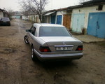 Mercedes Series (W124) foto 1