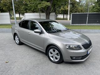 Skoda Octavia foto 5