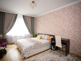 Apartament cu 2 camere, 80 m², Botanica, Chișinău foto 1