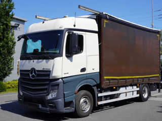 Mercedes Actros 1845 foto 4