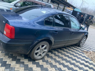 Volkswagen Passat foto 4