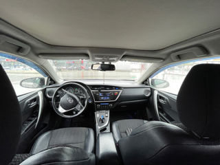 Toyota Auris foto 6