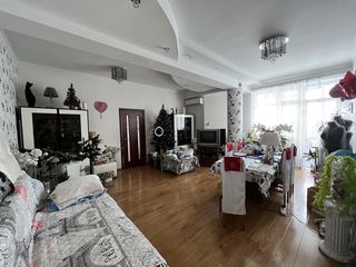 Apartament cu 4 camere, 164 m², Râșcani, Chișinău foto 6