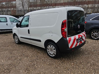 Fiat Doblo foto 8