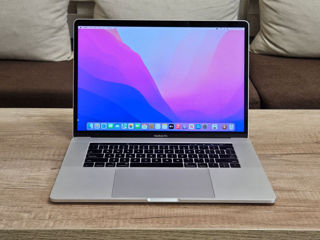 MacBook Pro 15 2016 (i7/16Gb/256Gb/Radeon Pro 450))