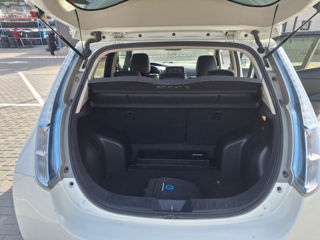 Nissan Leaf foto 8