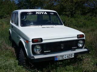 Ваз 2121niva foto 4