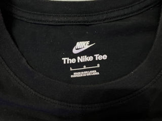 The Nike Tee